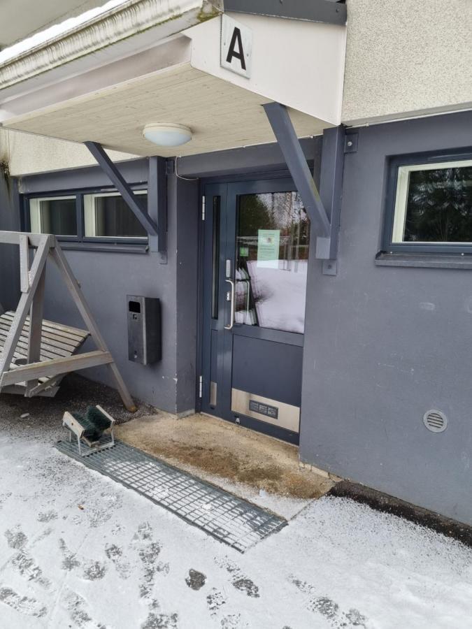 Valoisa Huoneisto Jossa Erinomaiset Vuoteet. Mikkeli Bagian luar foto